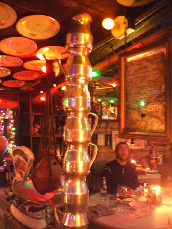 Decoração vintage do Andrés Carne de Res, em Chia, próximo de Bogotá, na Colômbia